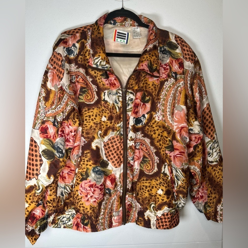 Vintage 80’s EVR Vibrant Floral Paisley Bomber Jacket- 100% Silk. Artsy.
